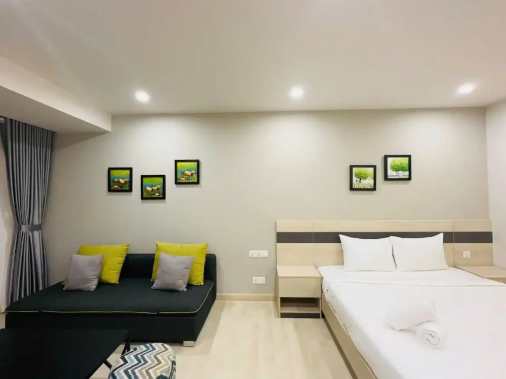 Căn hộ Gold Coast 1 phòng ngủ với giường 1m8 và sofa bed êm ái rộng rãi cho gia đình 2 người lớn, 2 trẻ em